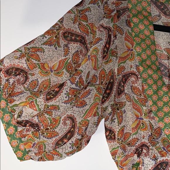 Fei sheer Boho top - Picture 3 of 6